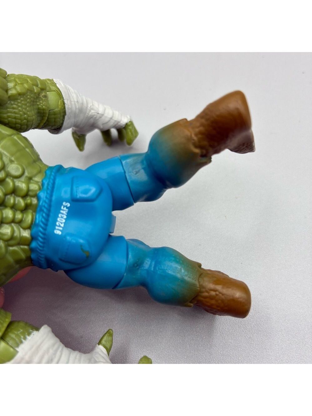 DC Comics Batman Killer Croc Action Figure 4” PVC Toy - Picture 4 of 4